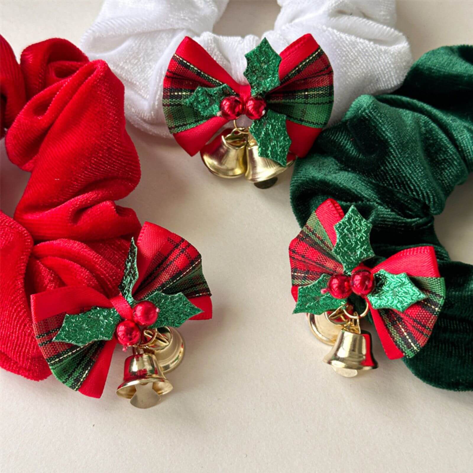 Christmas_Bell_Bow_Big_Hair_Tie